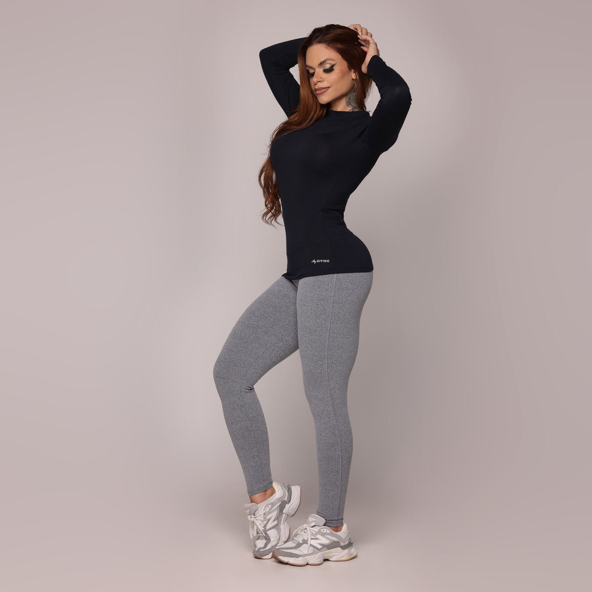 Long-sleeve top black